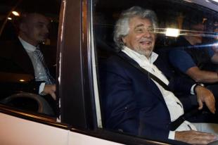 GRILLO ENTRA IN RAI aeccc d ef e f bc dc ec e