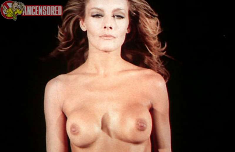 Anita Strindberg Nuda In Una Lucertola Dalla Pelle Di Donna 2 Dago