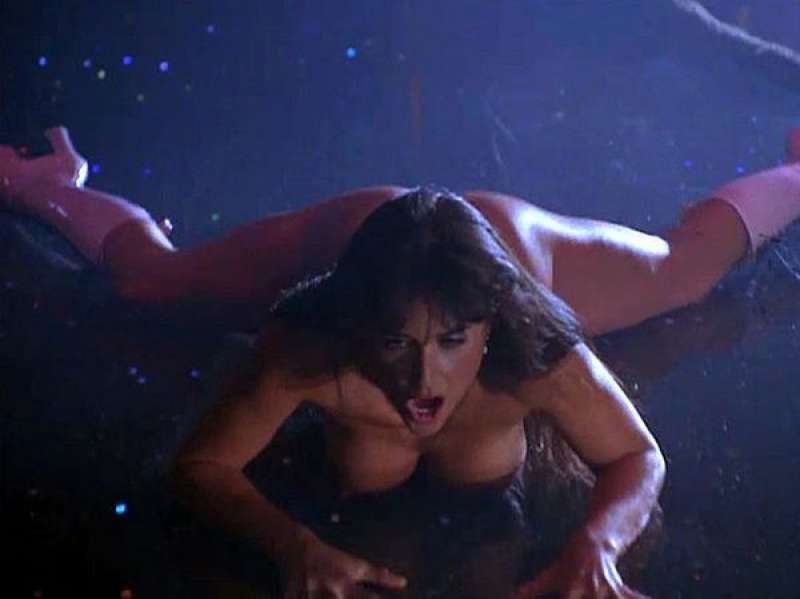 Demi Moore Nuda In Striptease 5 Dago Fotogallery
