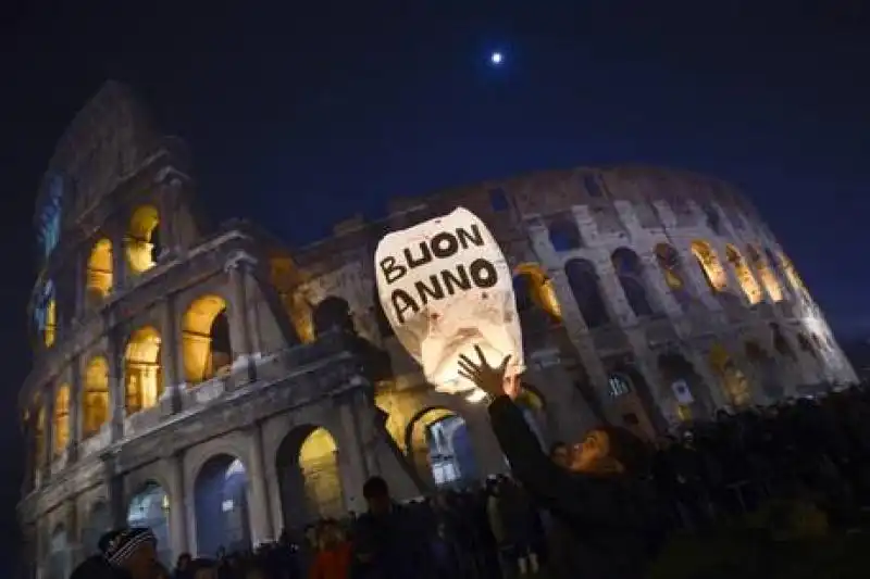 Capodanno in via dei Fori Imperiali a Roma cdc ba ebf e c c a cbb 