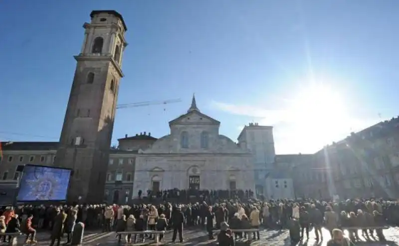 DUOMO DI TORINO MESSA IN RICORDO DI AGNELLI FOTO LA STAMPA 