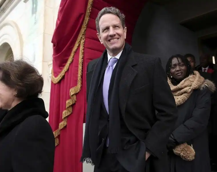 TIM GEITHNER AL GIURAMENTO OBAMA 