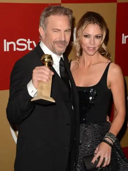 Kevin Costner and Christine Baumgartner GOLDEN GLOBE jpeg