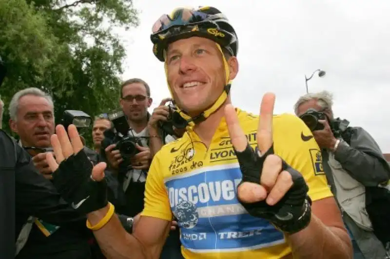 LANCE ARMSTRONG SETTE VITTORIE AL TOUR 