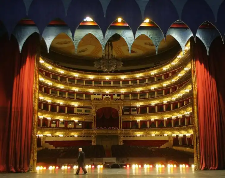 TEATRO BOLSHOI