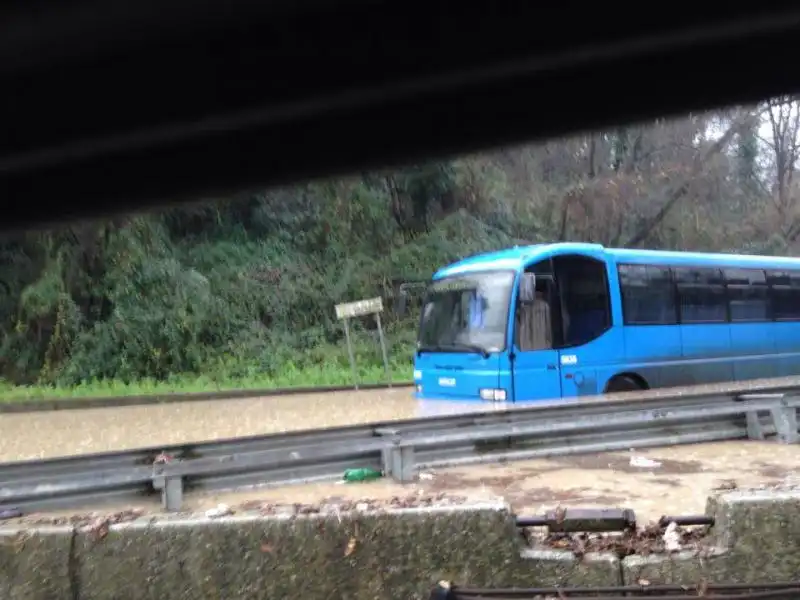 ALLAGAMENTI A ROMA FOTO DA ROMAFASCHIFO 