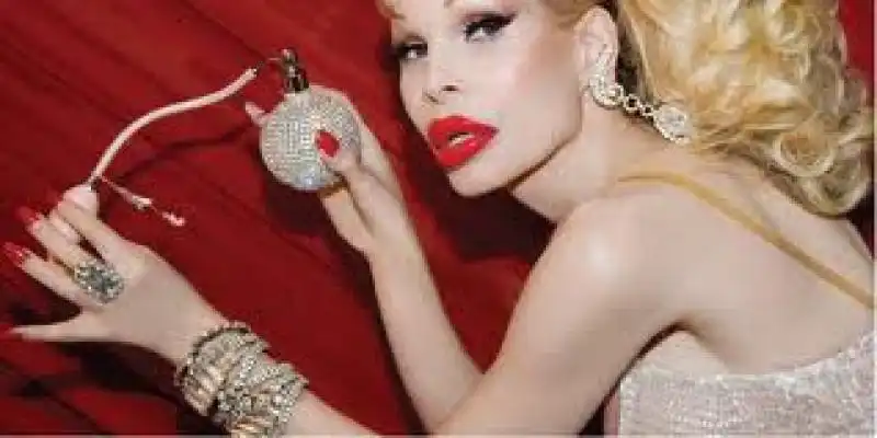 AMANDA LEPORE 