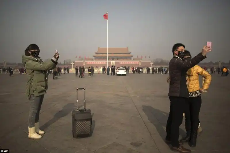 CINA SMOG TRAMONTO 