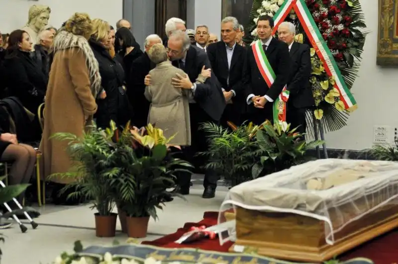 FUNERALE LAICO DI ARNOLDO FOA FOTO LAPRESSE 