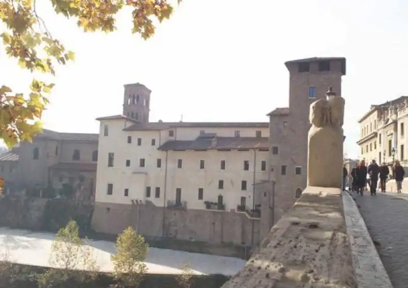 ospedale israelitico sull isola Tiberina