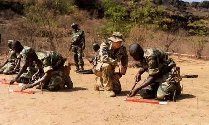 SOLDATI TEDESCHI IN MALI 