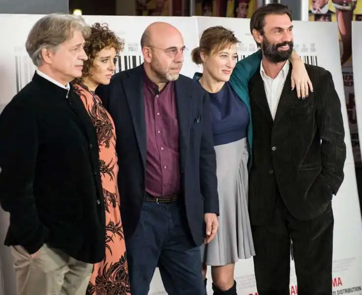 virzi con il cast del capitale umano 