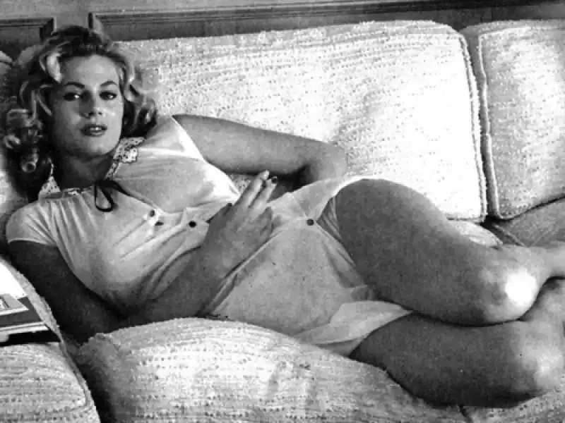 anita ekberg  11