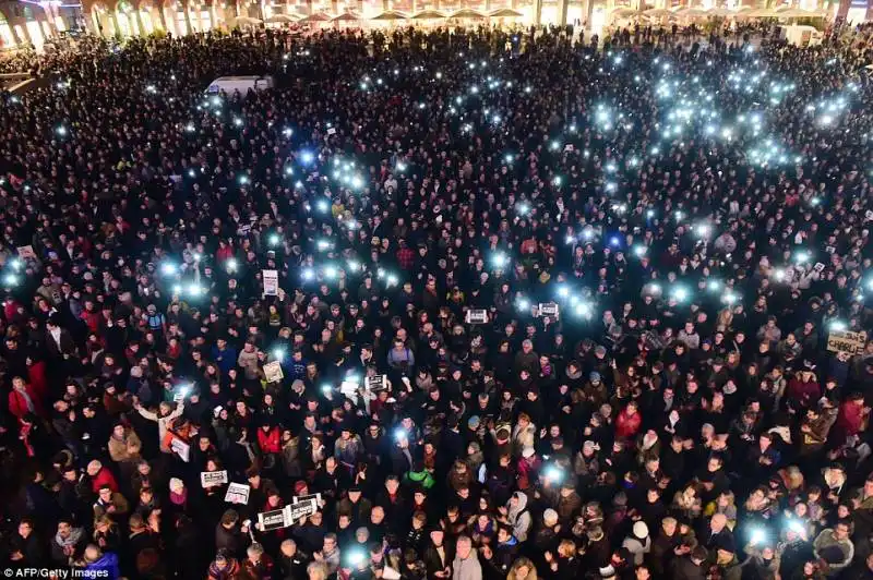 attacco terroristico a parigi charlie hebdo 19