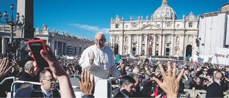 bergoglio a san pietro