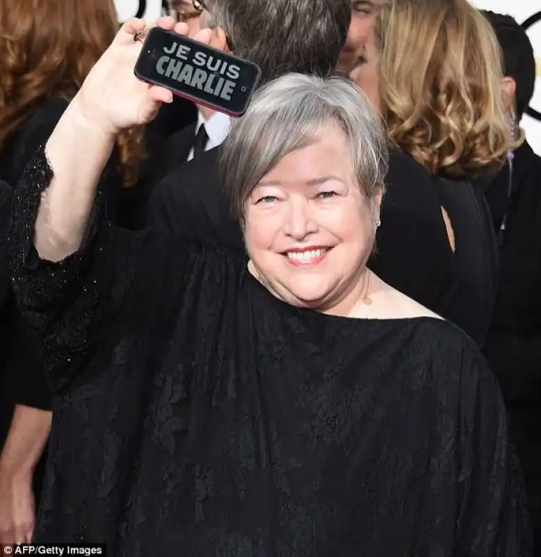 kathy bates ai golden globes