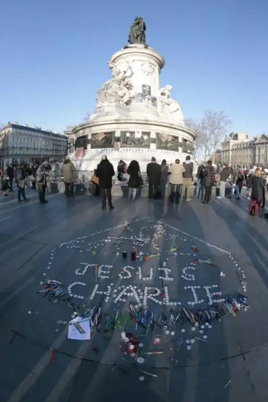 parigi   manifestazione per charlie hebdo e la liberta' di espressione  19