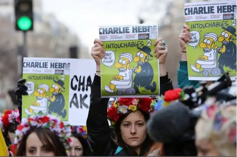 parigi   manifestazione per charlie hebdo e la liberta' di espressione  48