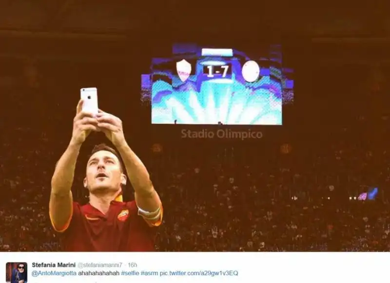 parodie totti selfie 14