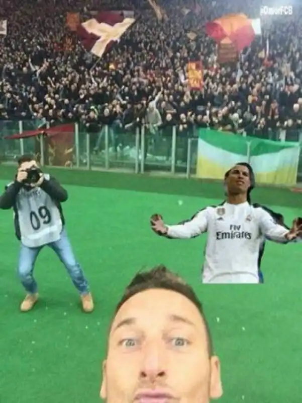 parodie totti selfie 8