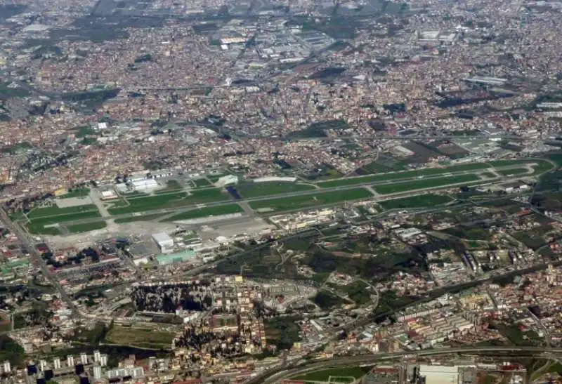 AEROPORTO DI CAPODICHINO