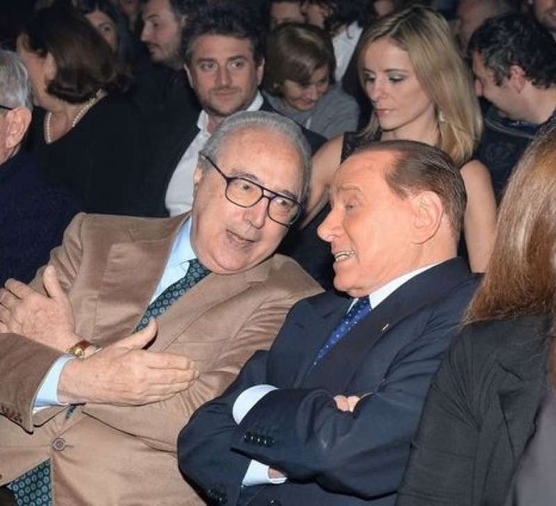 berlusconi al bagaglino con pingitore 10