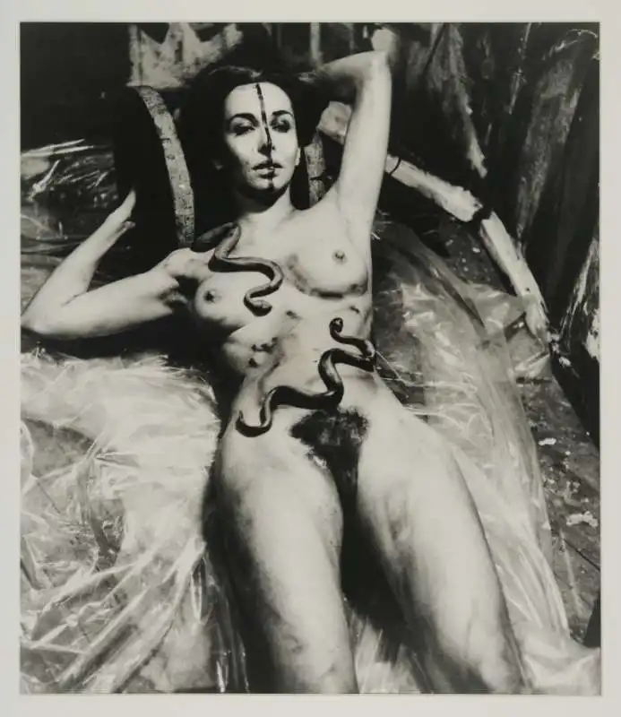 carolee schneemann eye body 1963 2