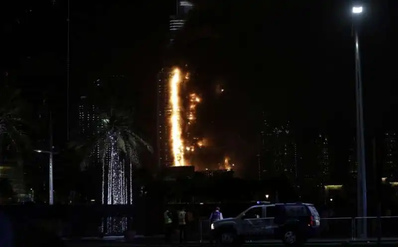 fiamme a dubai