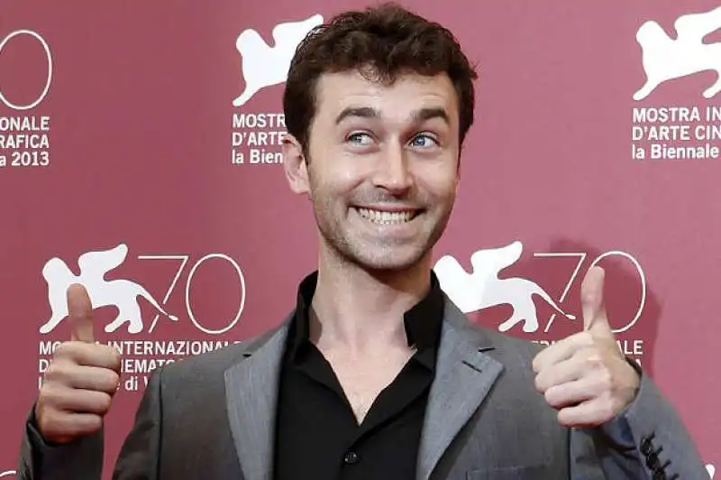 james deen incassa due trofei