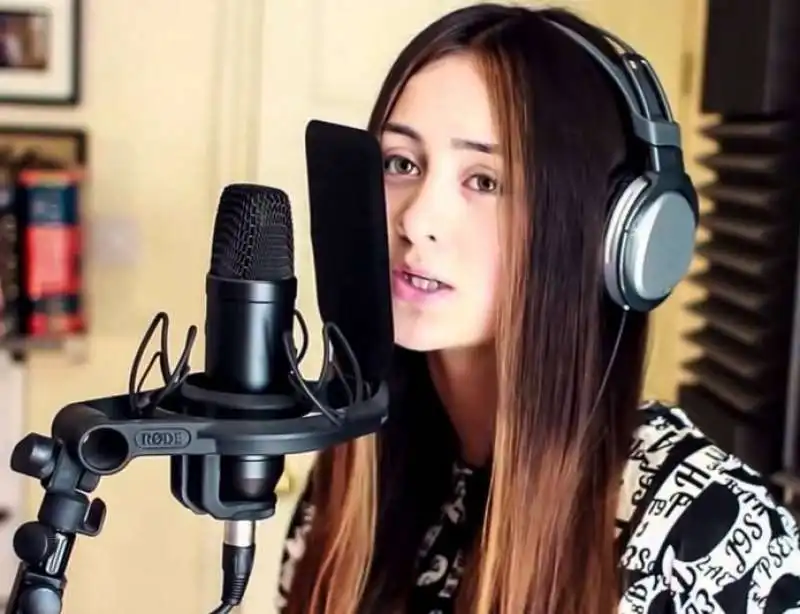 jasmine thompson 