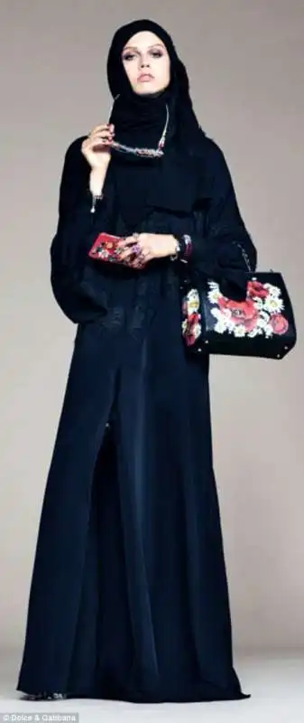 la moda araba di dolce e gabbana 11