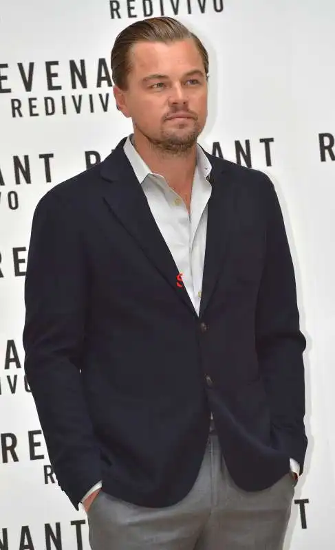 leonardo di caprio al photo call