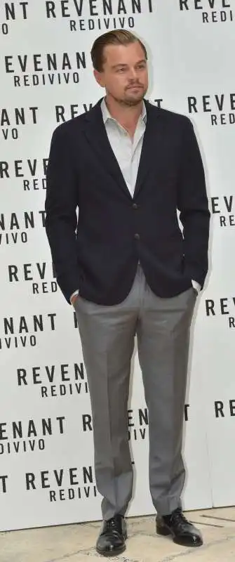 leonardo di caprio al photocall al st regis