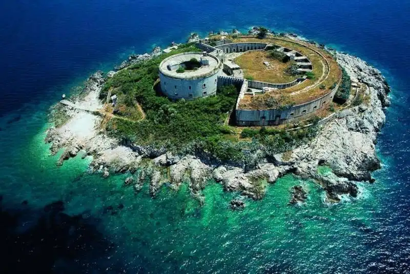 MAMULA