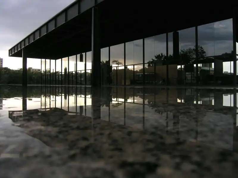 neue nationalgalerie in berlin