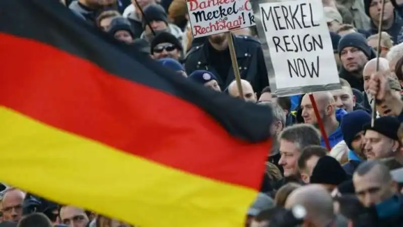 pegida manifestazione colonia