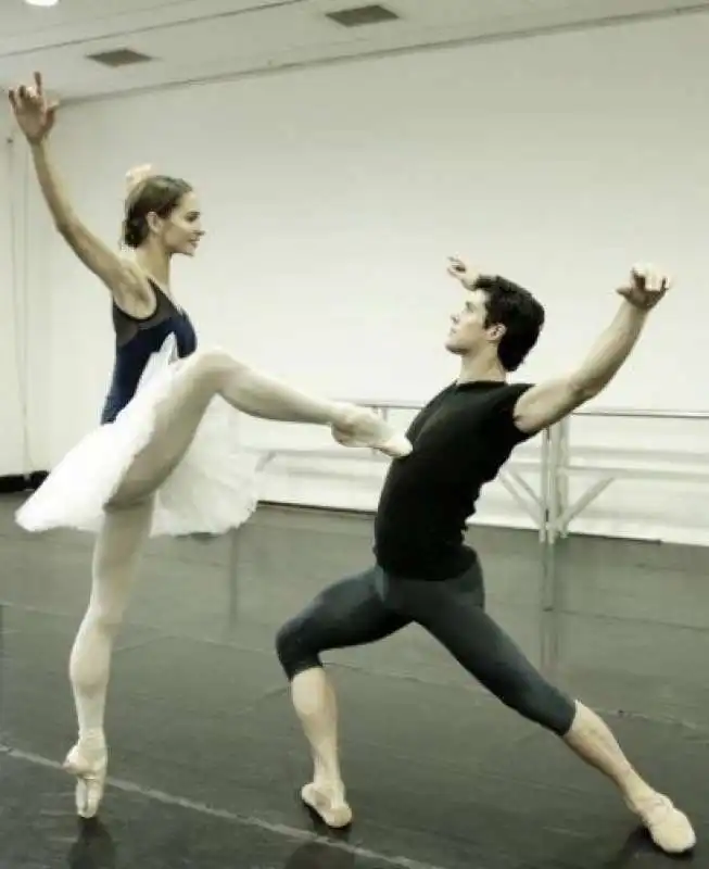 roberto bolle   semionova scala cinderella