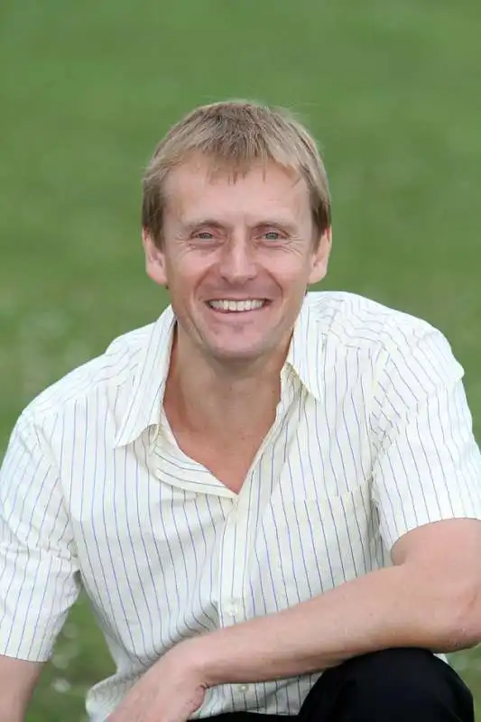 Simon Watson   