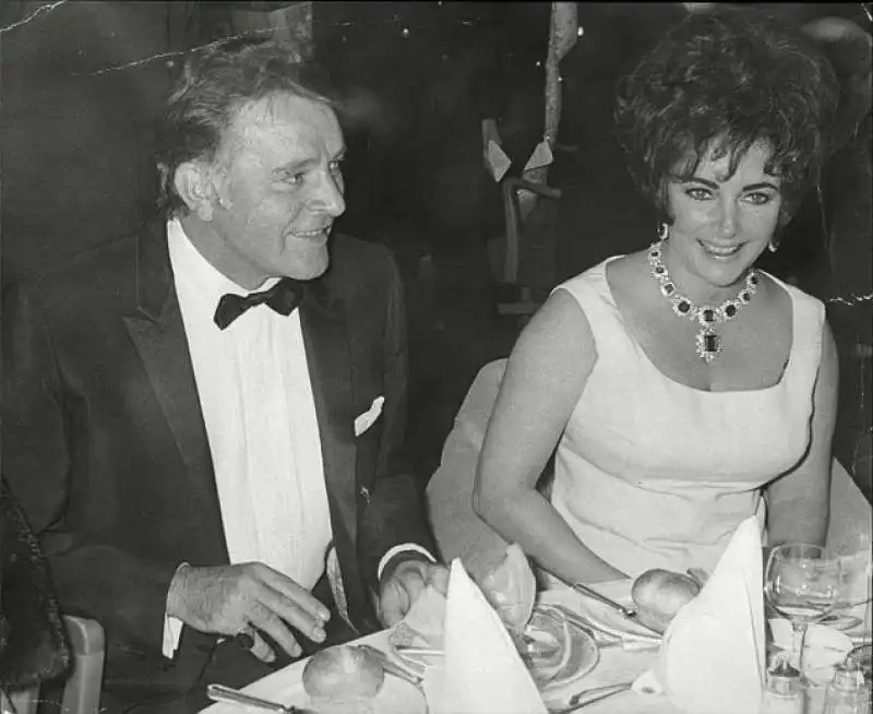 elizabeth taylor e richard burton