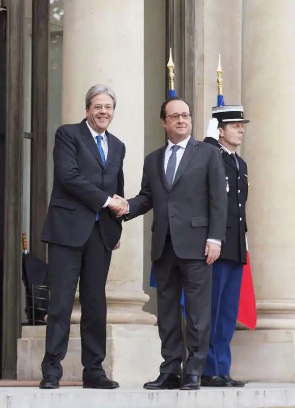 GENTILONI HOLLANDE2