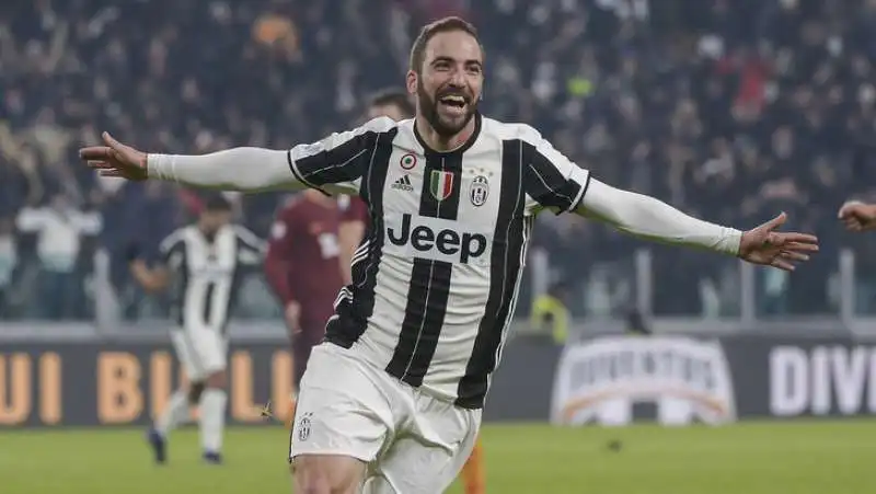 HIGUAIN