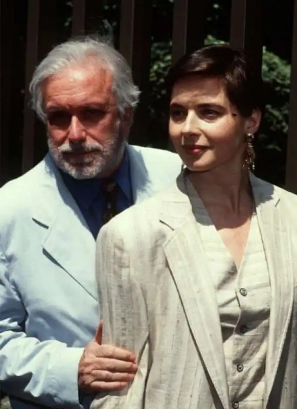 LUCIANO DE CRESCENZO E ISABELLA ROSSELLINI