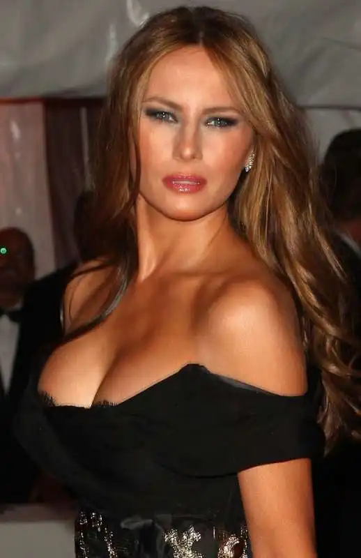 MELANIA TRUMP