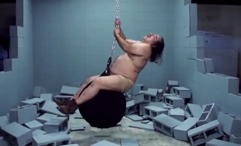 ron jeremy come miley cyrus