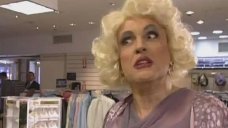 rudy giuliani  in drag seduce trump