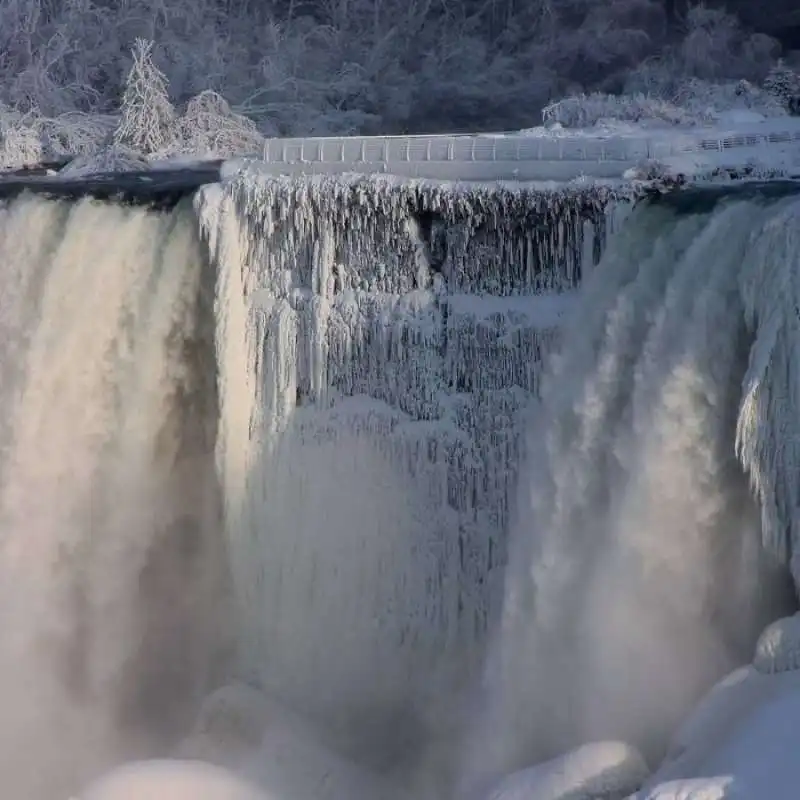 cascata niagara 8