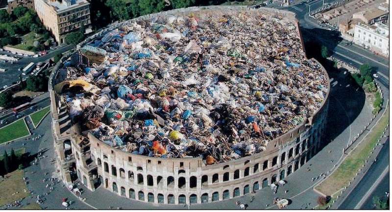 immondizia colosseo