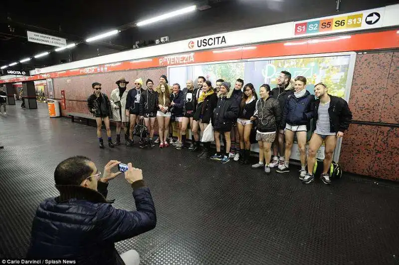 no pants day a milano