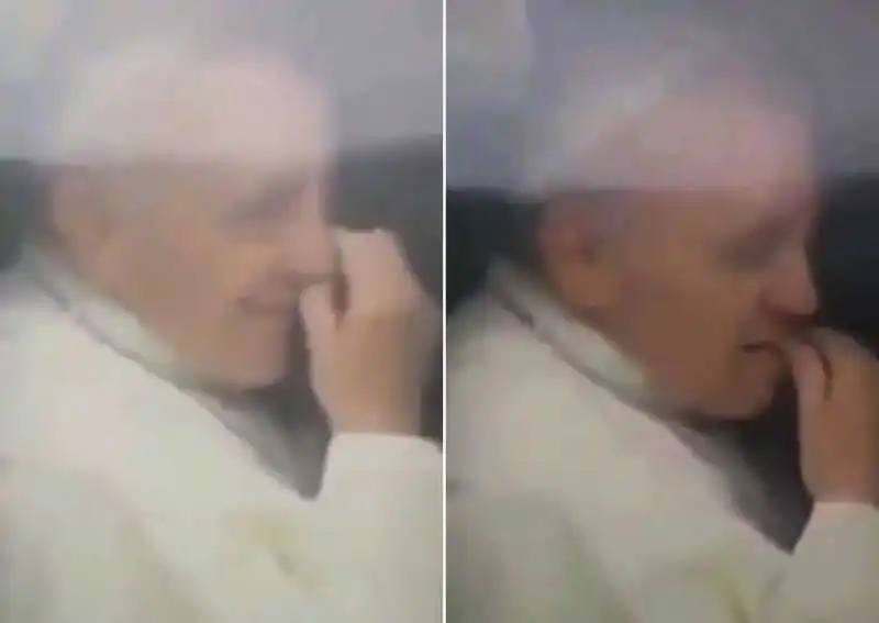 PAPA BERGOGLIO SI SCACCOLA E POI DEGUSTA