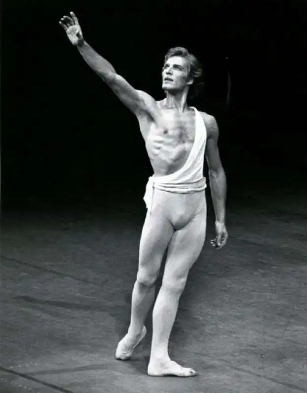 PETER MARTINS 